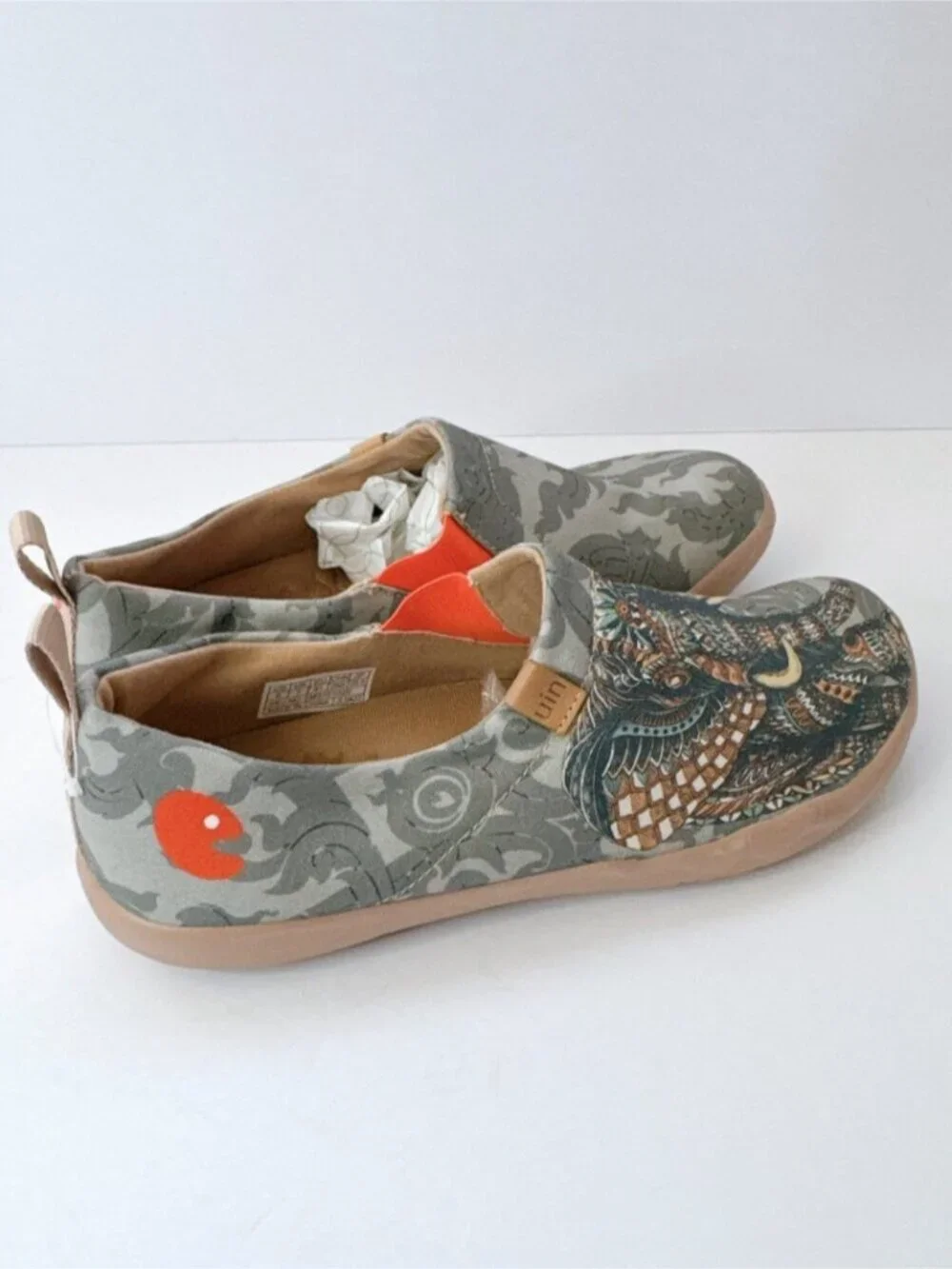 Men’s 8 UIN Elephant Art Slip-On Shoes Canvas Travel Casual Loafers
